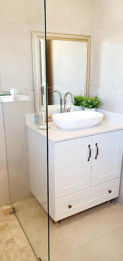 43 Lily Apartment Port Elizabeth